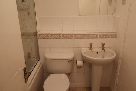 Westwood Road, SOUTHAMPTON - Photo 3