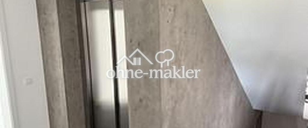 **Souterrain-Wohnung mit Wohlfühl- Terrasse!** - Foto 1