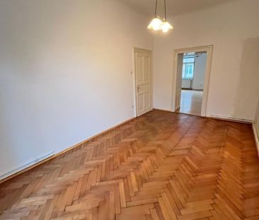 Auffallend stilvolle Zweieinhalbzimmerwohnung im Zentrum von Graz n... - Photo 4