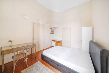 Coleherne Mansions, 228-230 Old Brompton Road, London, SW5 flat to rent - Photo 5