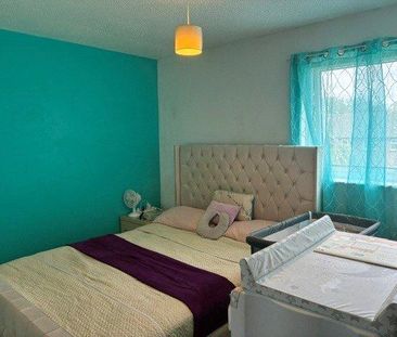 2 bedroom semi-detached house to rent - Photo 3