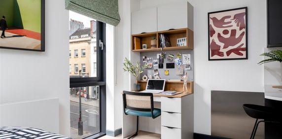 Charlotte Street, Bristol - Photo 2