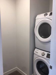 2 BEDROOM AND 2 BATHROOM CONDO (LANGLEY)(QJ10) - Photo 3