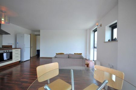 1 bedroom apartment to rent - Photo 2