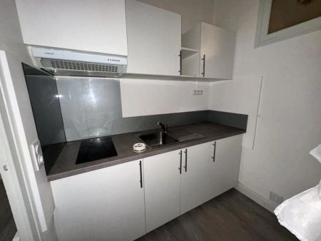 A VILLENEUVE SUR LOT, STUDIO DE 32,15m2 - Photo 3