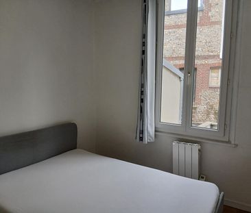 Location Appartement 2 pièces 27m² - Photo 3