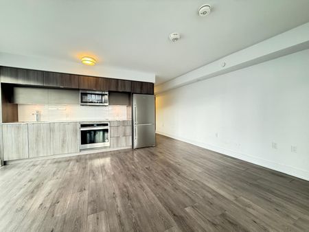 For Lease - 585 Bloor Street Unit# 1222, Toronto, Ontario - Photo 2