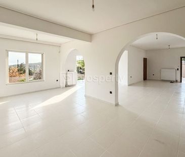 Μονοκατοικία για ενοικίαση Λάκκα (Ανάβυσσος) - Photo 1