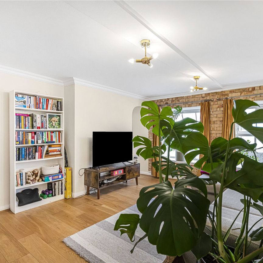 Teesdale Close, Cambridge Heath, London, E2 6PQ - Photo 1