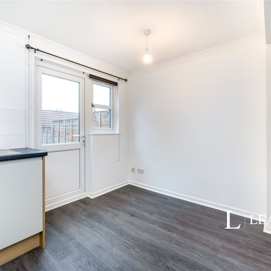 2 bedroom terraced to rent Langcliffe Drive, Heelands, MK13 - Photo 1