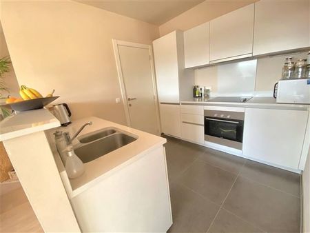 Appartement te huur - Foto 2