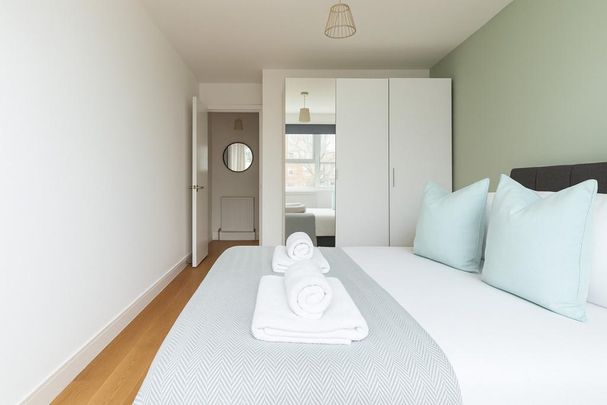 1 bedroom flat to rent - Photo 1