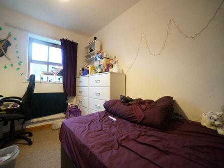 2 Gerddi Abaty - Photo 3