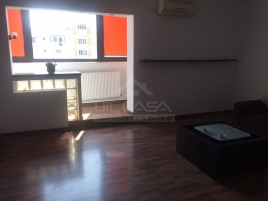 Apartament 3 camere Club 20 - Fotografie 1