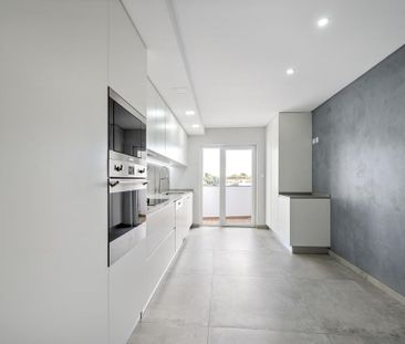 2 room luxury Apartment for rent in Cascais, Lisbon - Photo 5