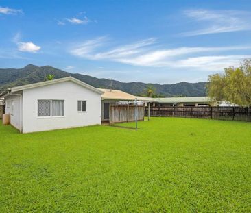 Low Maintenance Home – Fenced Backyard - Photo 2