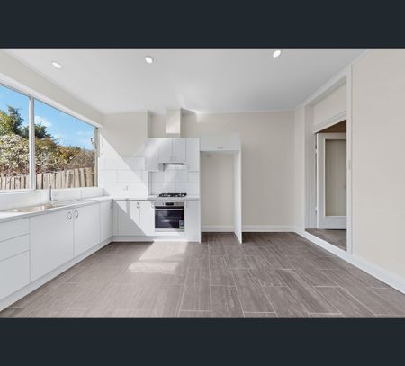 99a Riversdale Road, Hawthorn, Vic 3122 - Photo 3