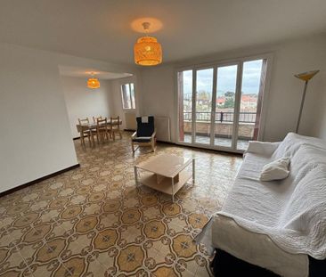 Location Appartement 2 pièces Meublé 73m² L HAY LES ROSES 94240 - Photo 1