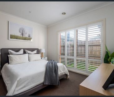 Position, Position, Position - Photo 2