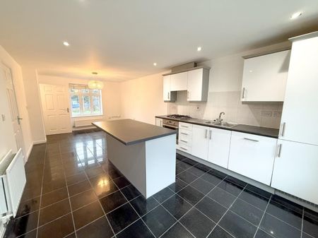 Grey Close, Forest Hall, Stansted Mountfitchet - Photo 5