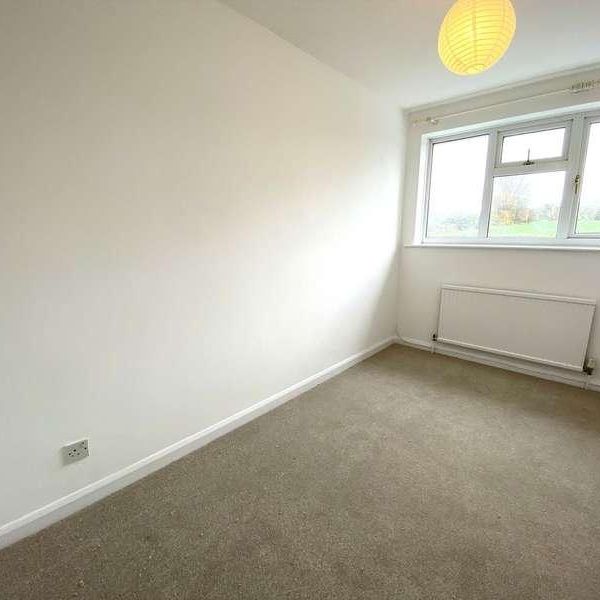 The Street, Adisham, CT3 - Photo 1