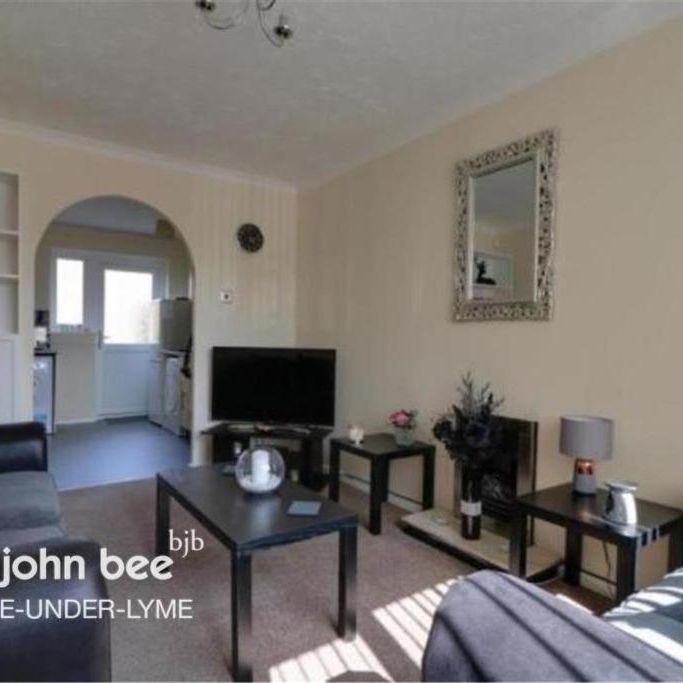2 bedroom detached house to rent - Photo 1