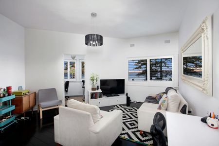 Beach Side Location! - Photo 3