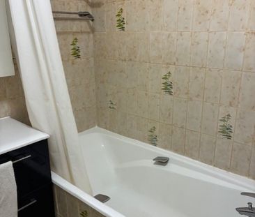 1 pièce - Meublé - 41,05 m² - 11ème étage - Colocation non autorisée - Photo 4