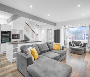 3 bedroom semi-detached house to rent - Photo 3