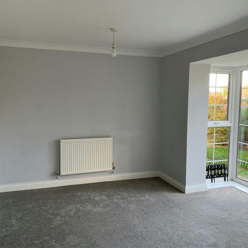 Semi-detached house to rent on - Photo 1