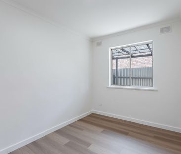 Sophisticated Living in Mile End - Photo 1