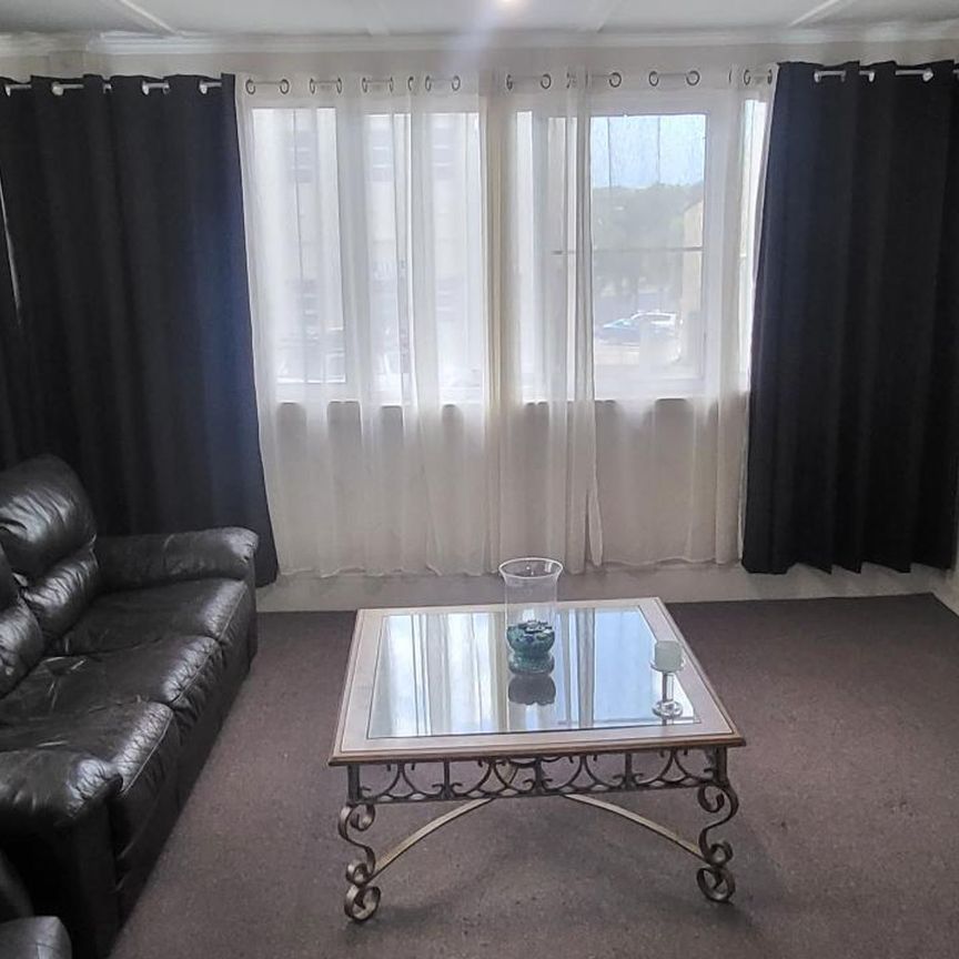 Fully Furnished Unit - Photo 1