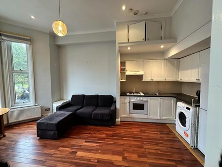 2 Bed Flat, Bc Shepherds Bush Road, W6 - Photo 2