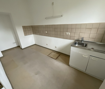 REGISTRIERUNG BEI STADT GIESSEN NÖTIG! Nur für Gießener Seniorinnen & Senioren! Schöne, helle 2 Zimmer-Wohnung mit Badewanne u. Balkon, Curtmannstr. 40, Gießen - Photo 5