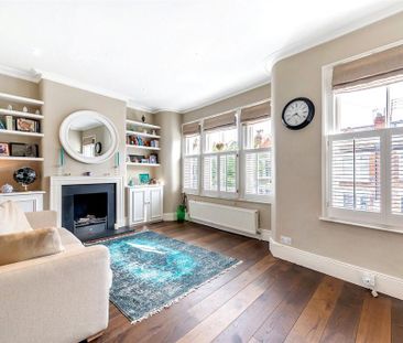 3 bedroom maisonette to rent - Photo 2