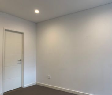 2 Bedrooms 2 Bathrooms With A Study Nook nearly NEW Apartment *The ... - Photo 4