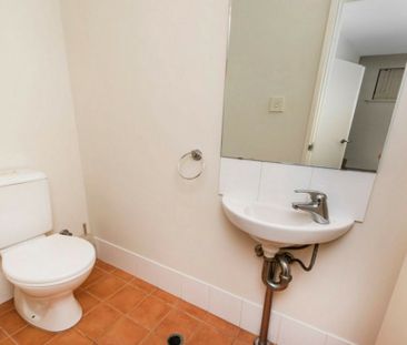 Resort-Style Living in the Heart of Ascot - Photo 6