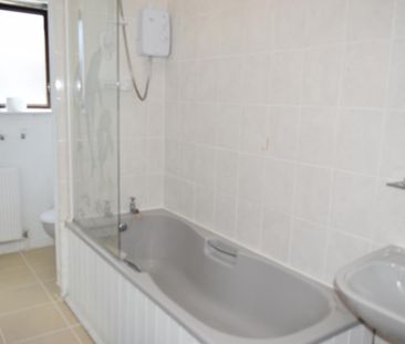 2 bedroom house to rent - Photo 2