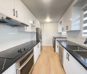 For Lease - 23 Robertson Lane, Belleville, Ontario - Photo 5