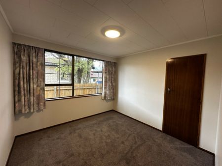 Super spacious and supper sunny! - Photo 5