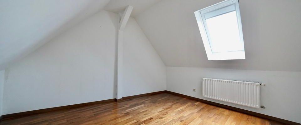4-Zimmer-Maisonettewohnung OHNE Aufzug Balkon Einbauküche - Foto 1
