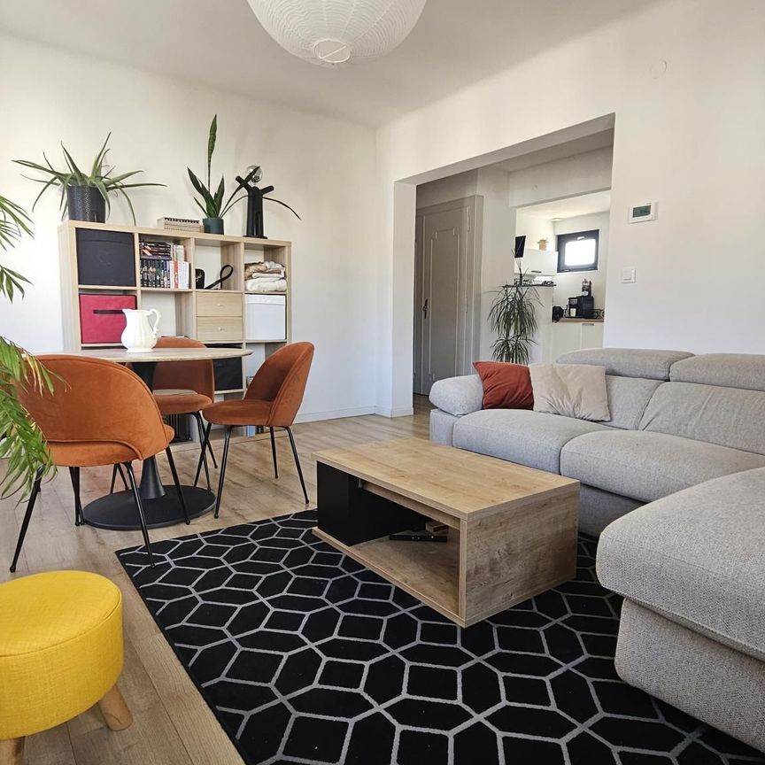 Location Appartement 5 pièces 80m² LONGEVILLE LES METZ 57050 - Photo 1