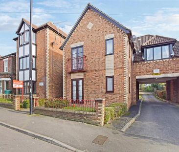 Studio to rent - Photo 6