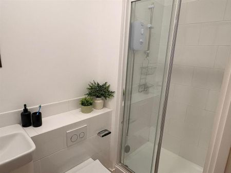 1 bedroom private hall to rent - Photo 4