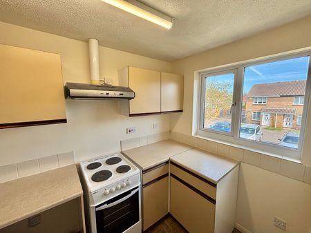 Allington Close, Taunton, Somerset - Photo 4