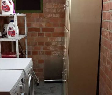 Appartement te huur in Sint-Truiden voor € 750 met 2 slaapkamers - Foto 2