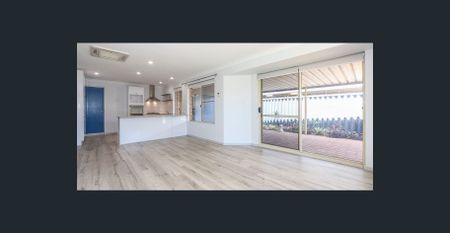 Beautiful home situated in quiet cul-de-sac. - Photo 5