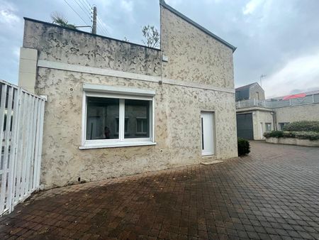 Appartement - 2 PIECES CARRIERES SUR SEINE - Photo 3