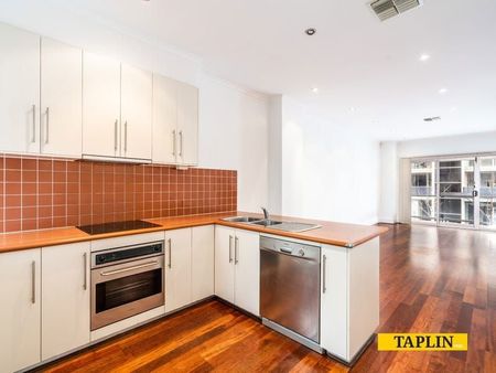 3/112 Gilbert Street, Adelaide - Photo 5