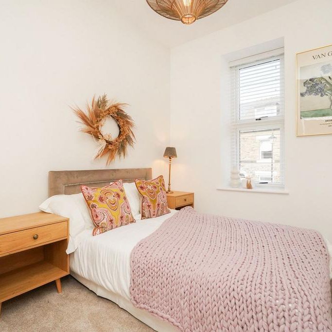3 bedroom terraced house to rent - Photo 1